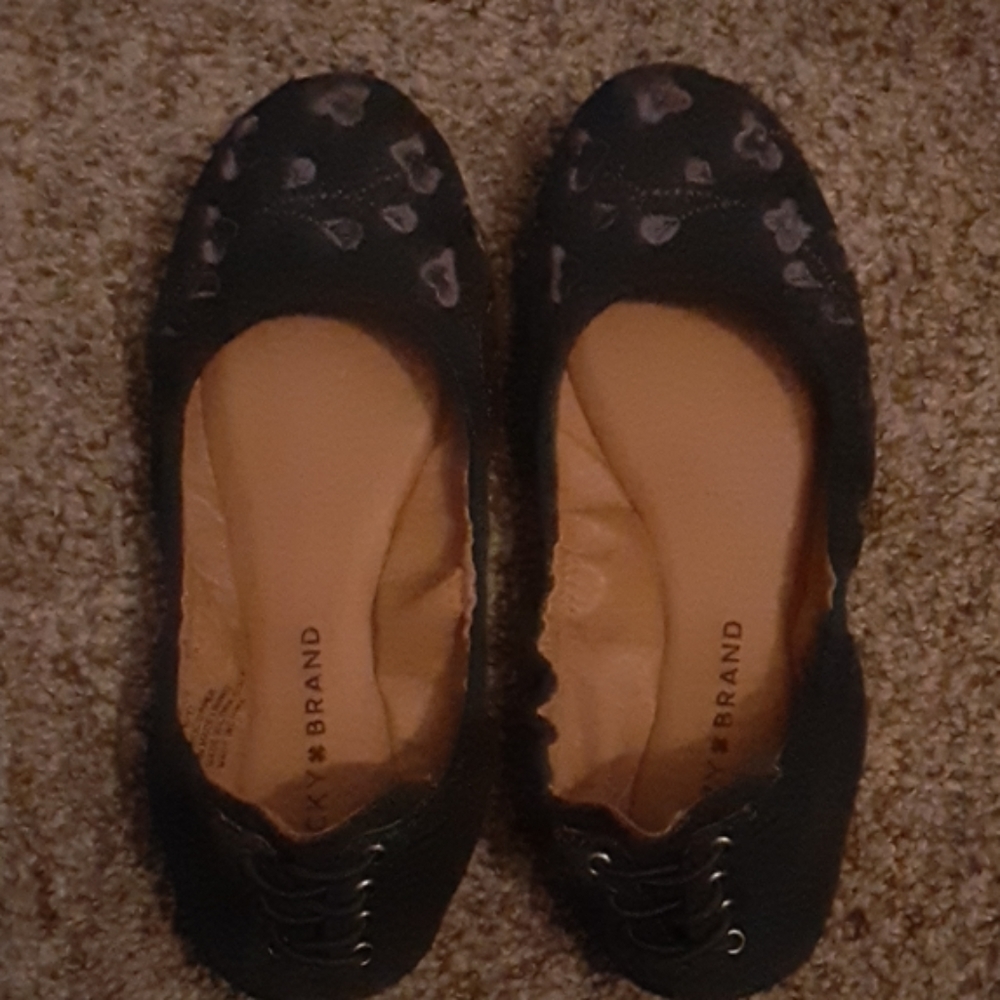 Lucky brand flats